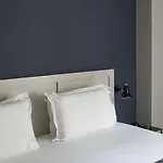 Monsieur Helder 3* Paříž