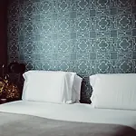 Monsieur Helder Hotel