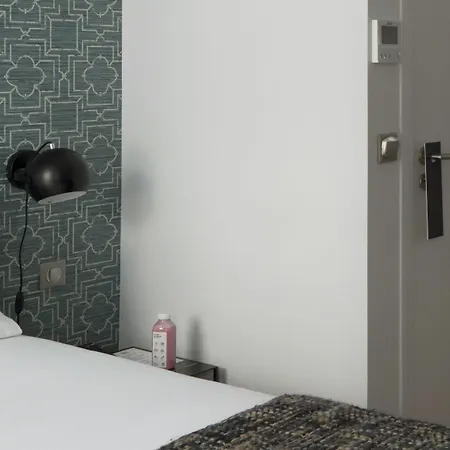 Hotel Monsieur Helder Paryż