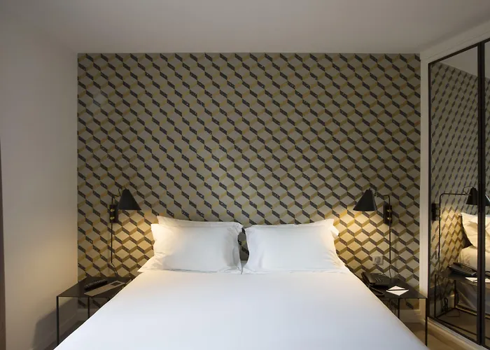 Monsieur Helder Hotel 3*