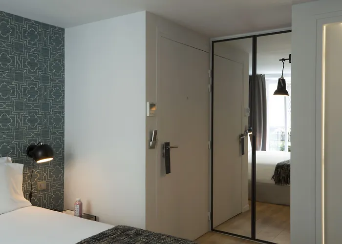 Monsieur Helder Parigi